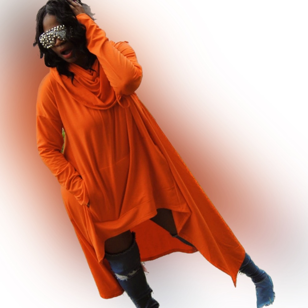 Double slit flowing silhouette loose fit casual hoodie dress